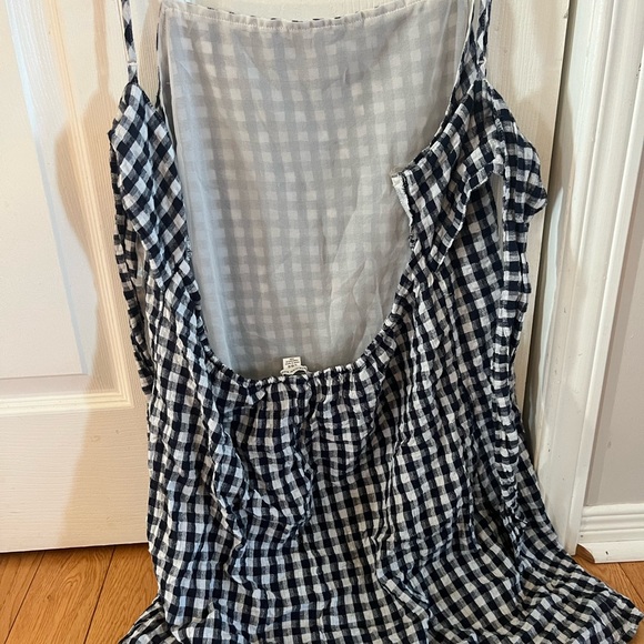 Size large American Eagle dress black and white checked open back - Picture 2 of 3
